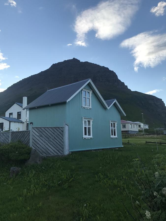 The Little House Bolungarvík Exterior foto